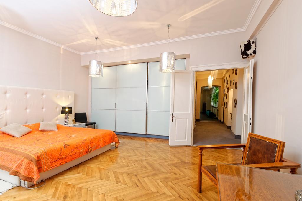 Neoclassical Luxury Apartment Ljubljana Eksteriør bilde